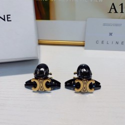 Good compatibility and definitely recommended hair ornament 2023SS CELINE Celine